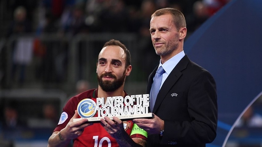 Ricardinho meilleur joueur de l'Euro 2018 de Futsal